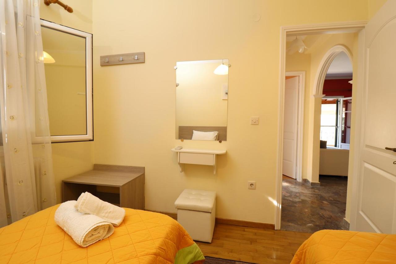A Nice Apartment- Corfu Town, Kanoni Exterior foto